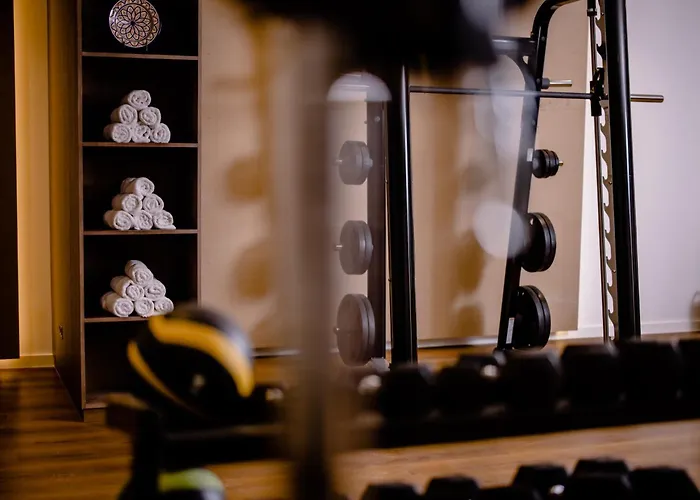 The Flag Marbella, Adult Recommended Hotell