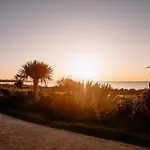 The Flag Marbella, Adult Recommended 4* 에스테포나