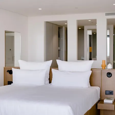 The Flag Marbella, Adult Recommended 4* 에스테포나