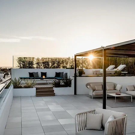 The Flag Marbella, Adult Recommended