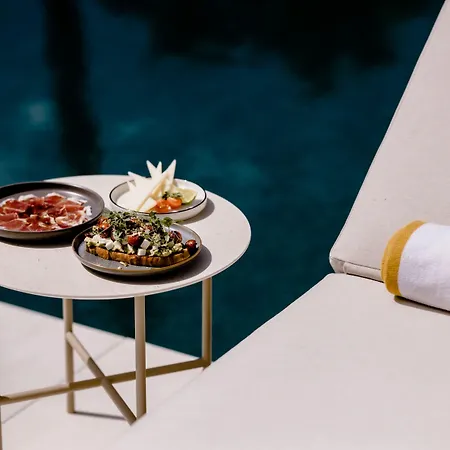 The Flag Marbella, Adult Recommended