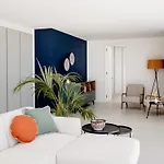 The Flag Marbella, Adult Recommended מלון אסטפונה