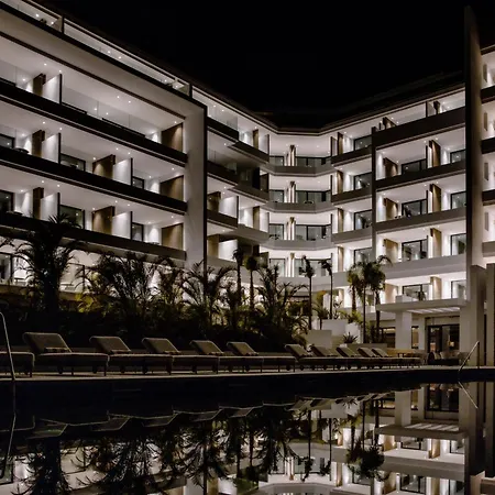 The Flag Marbella, Adult Recommended 4* אסטפונה